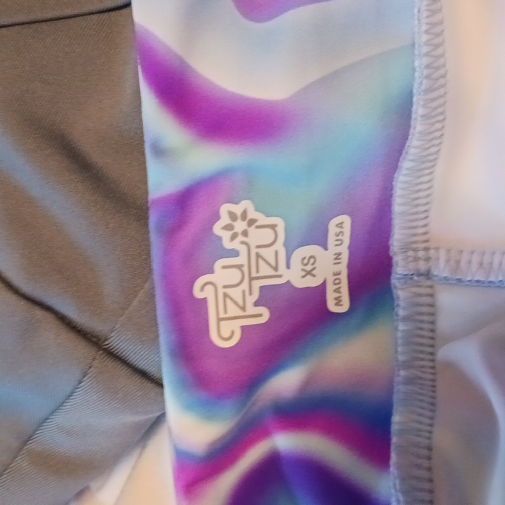 Tzu Tzu Golf Outfit - Picture 8 of 8